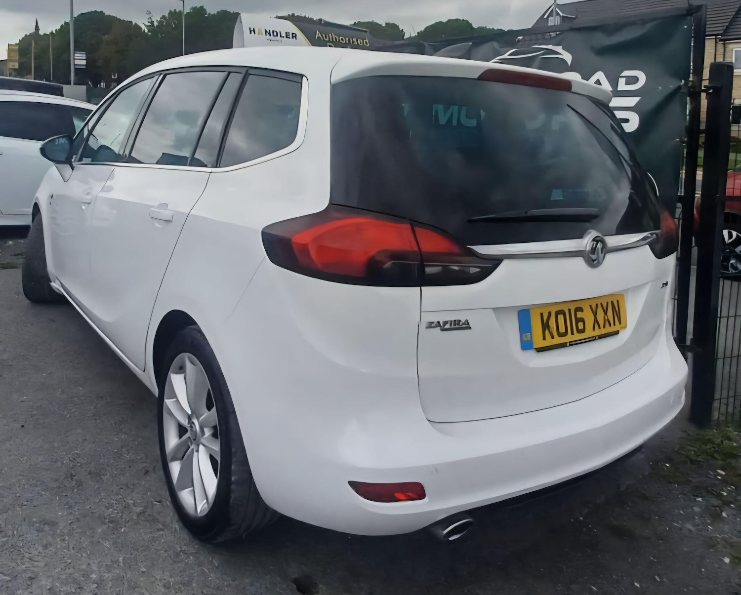 Used Vauxhall Zafira 2016 for sale - 76990053: Photo 26