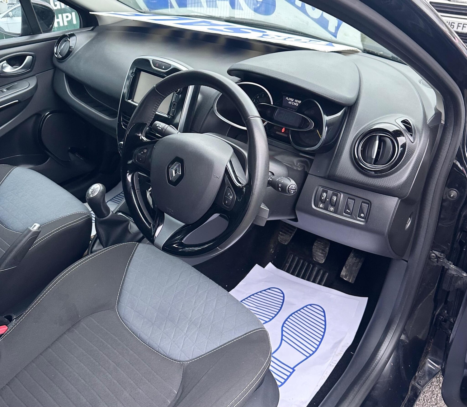 Used Renault Clio for sale - 77753064: Photo 17