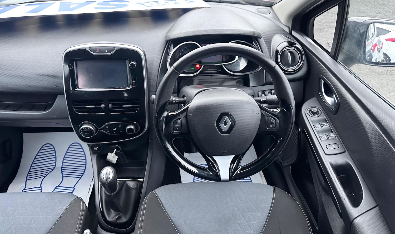 Used Renault Clio for sale - 77753064: Photo 37