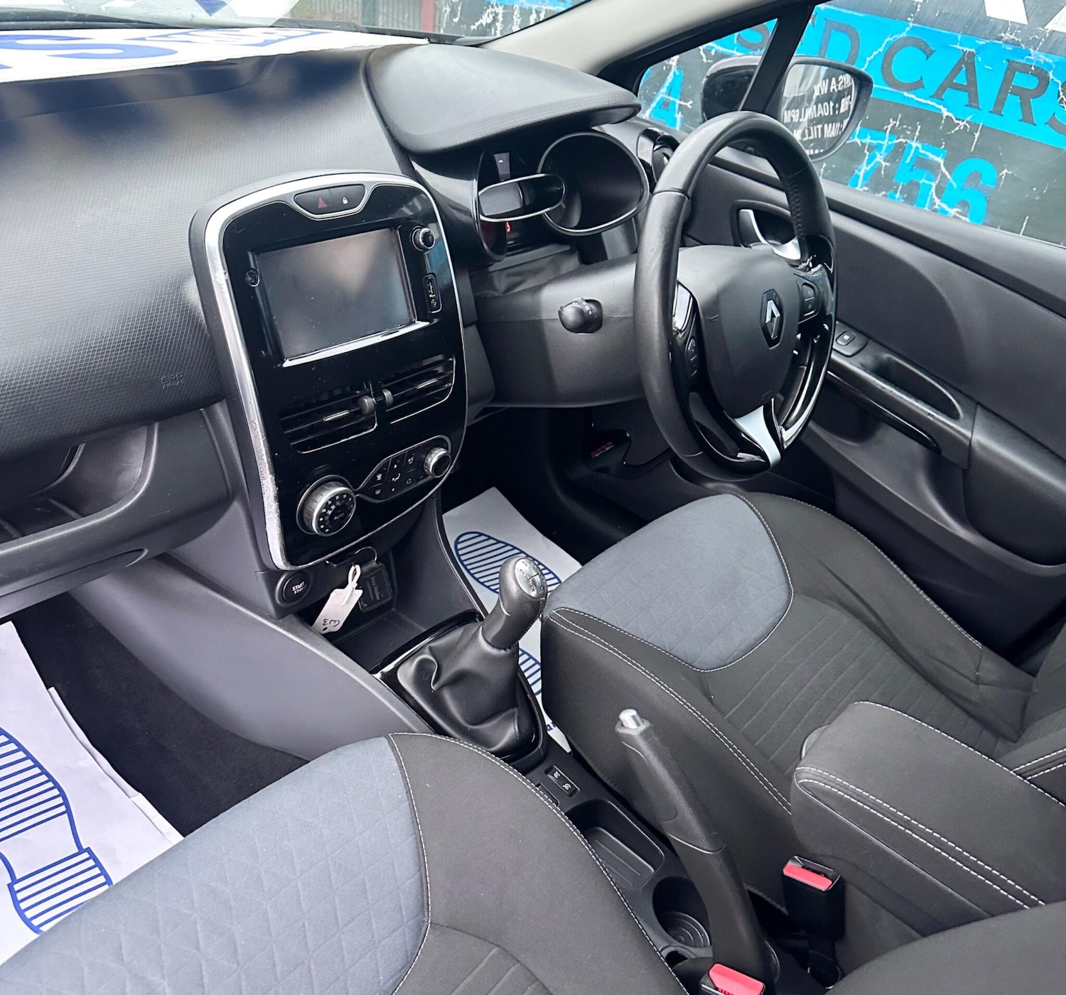 Used Renault Clio for sale - 77753064: Photo 38