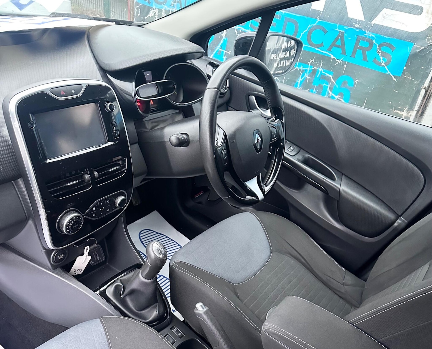 Used Renault Clio for sale - 77753064: Photo 42