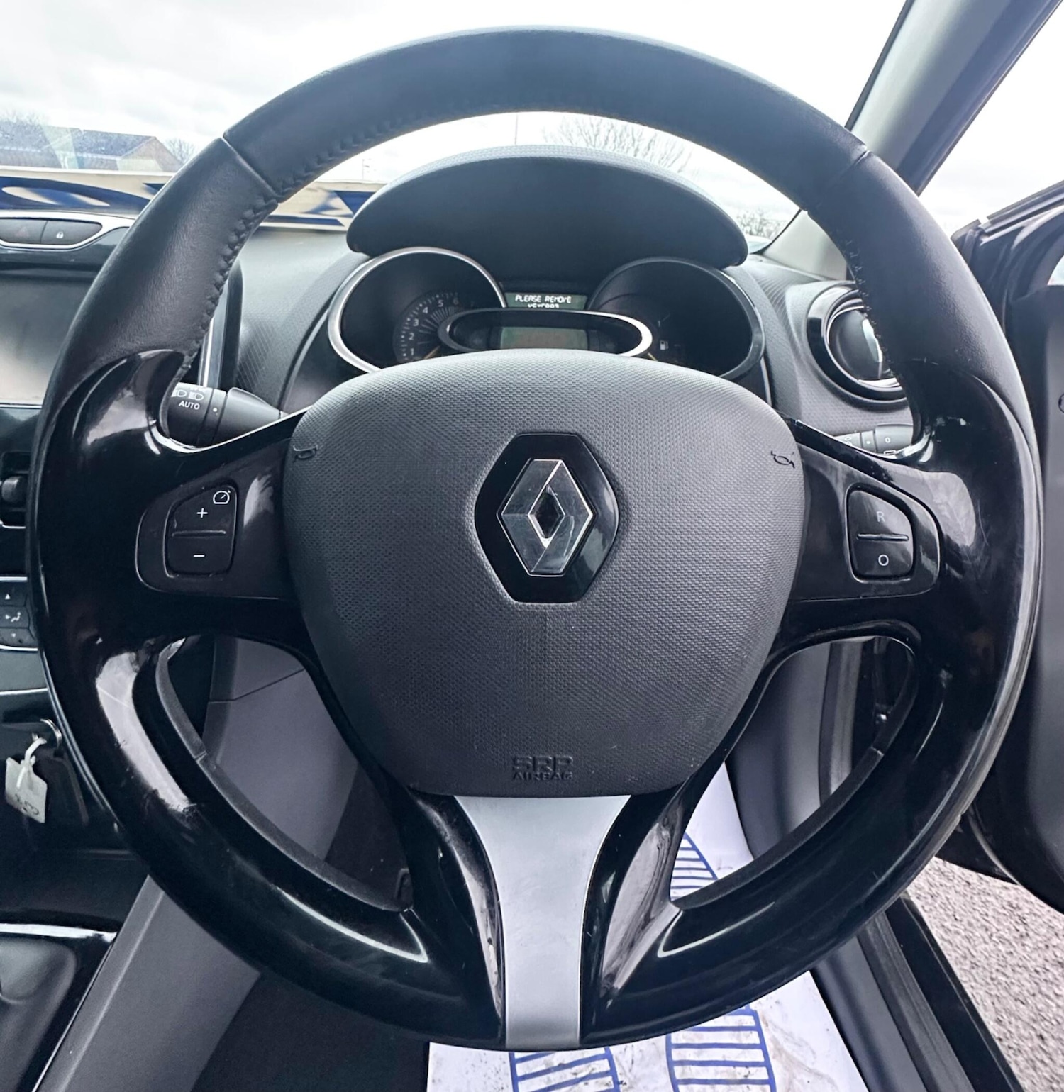 Used Renault Clio for sale - 77753064: Photo 48