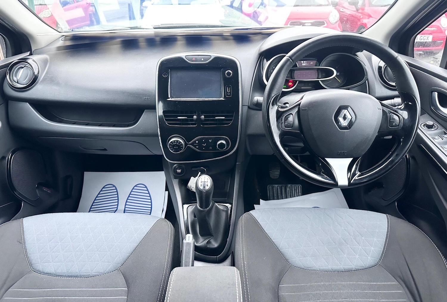 Used Renault Clio for sale - 77753064: Photo 7
