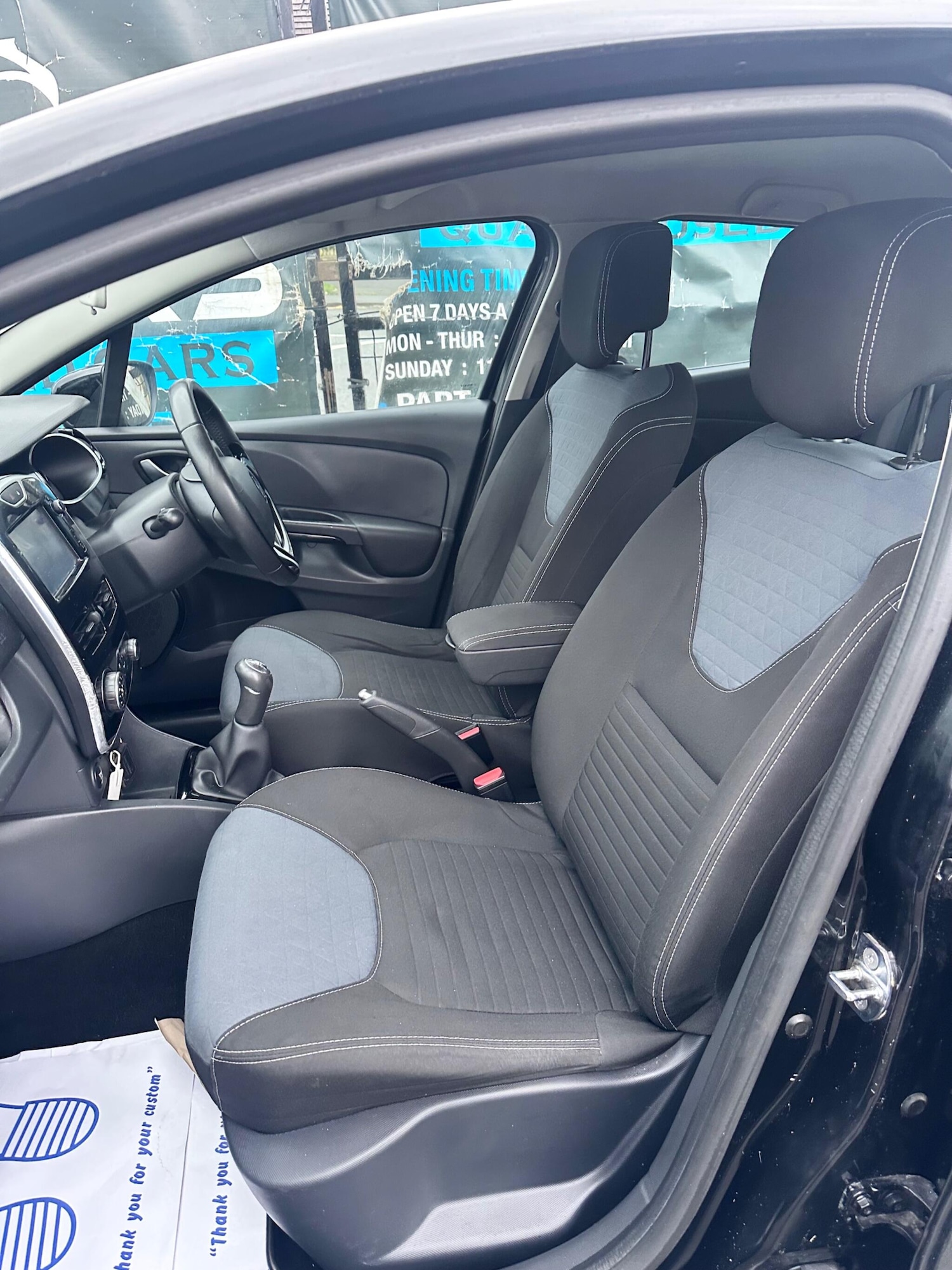 Used Renault Clio for sale - 77753064: Photo 9