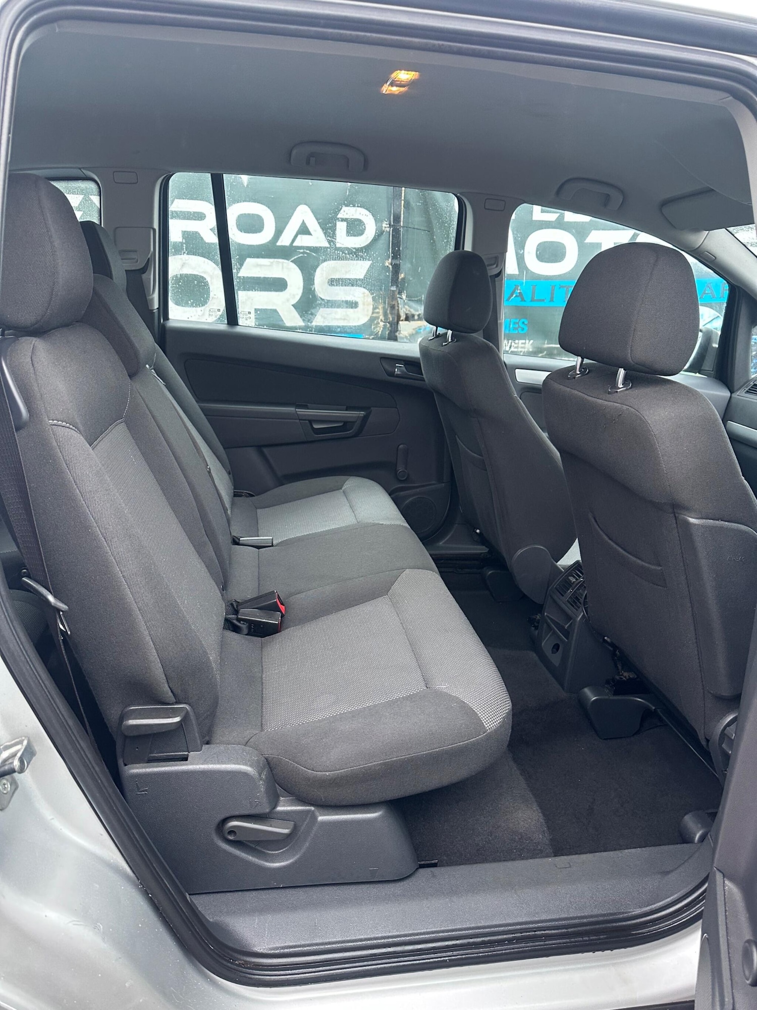 Used Vauxhall Zafira 2013 for sale - 77611545: Photo 25