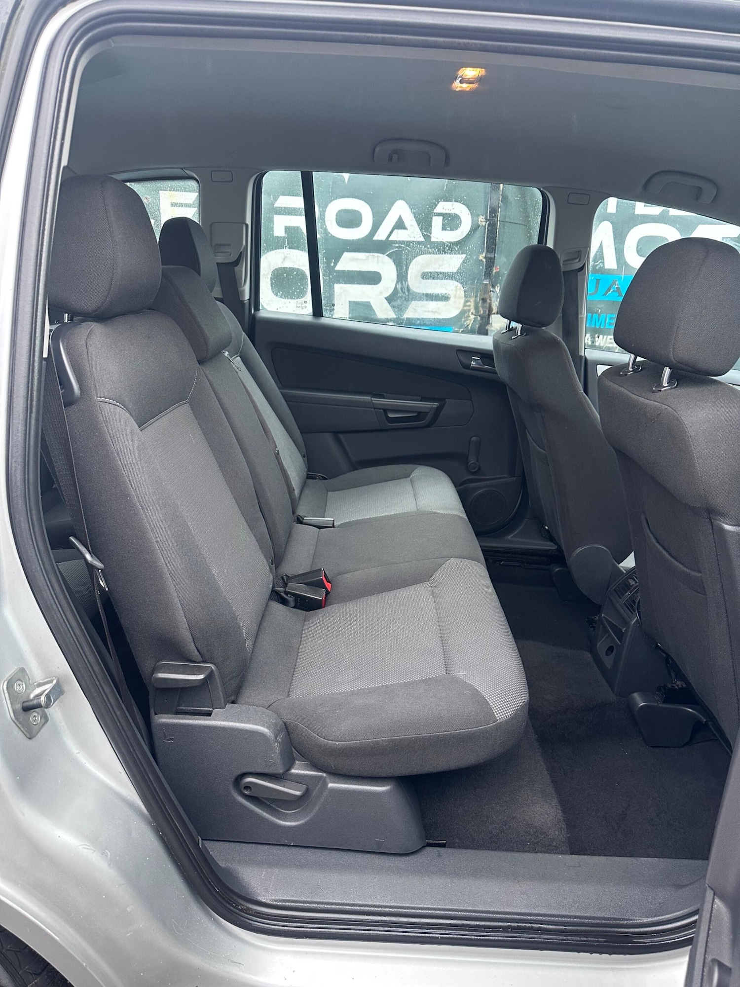 Used Vauxhall Zafira 2013 for sale - 77611545: Photo 9