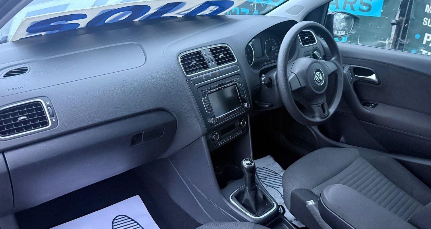 Used Volkswagen Polo 2011 for sale - 76633205: Photo 7