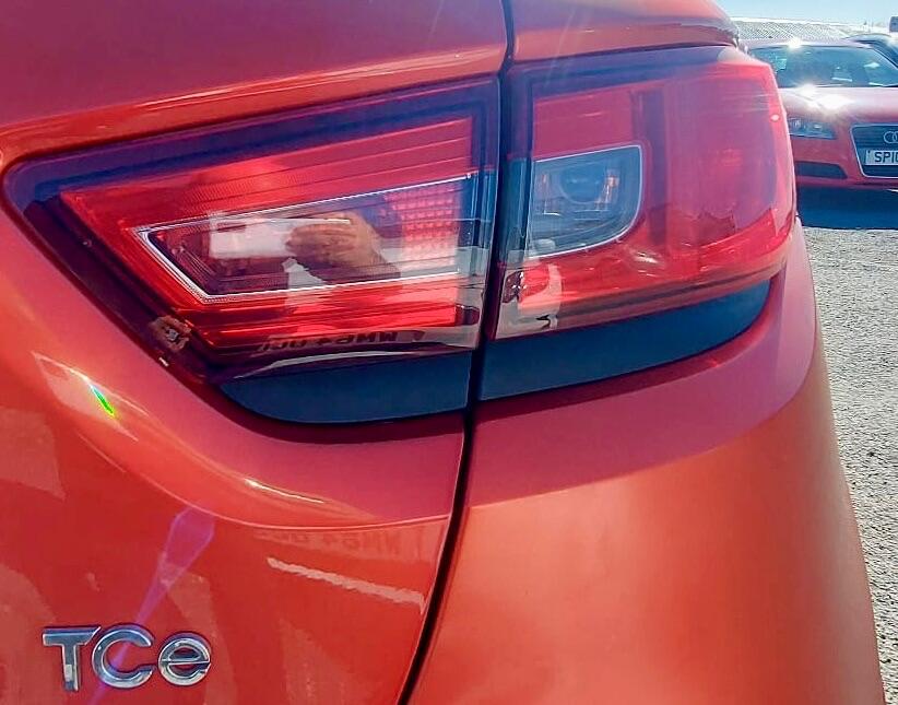 Used Renault Clio 2014 for sale - 77993576: Photo 34