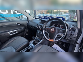 Used Vauxhall Antara 2012 for sale - 75838199: Photo