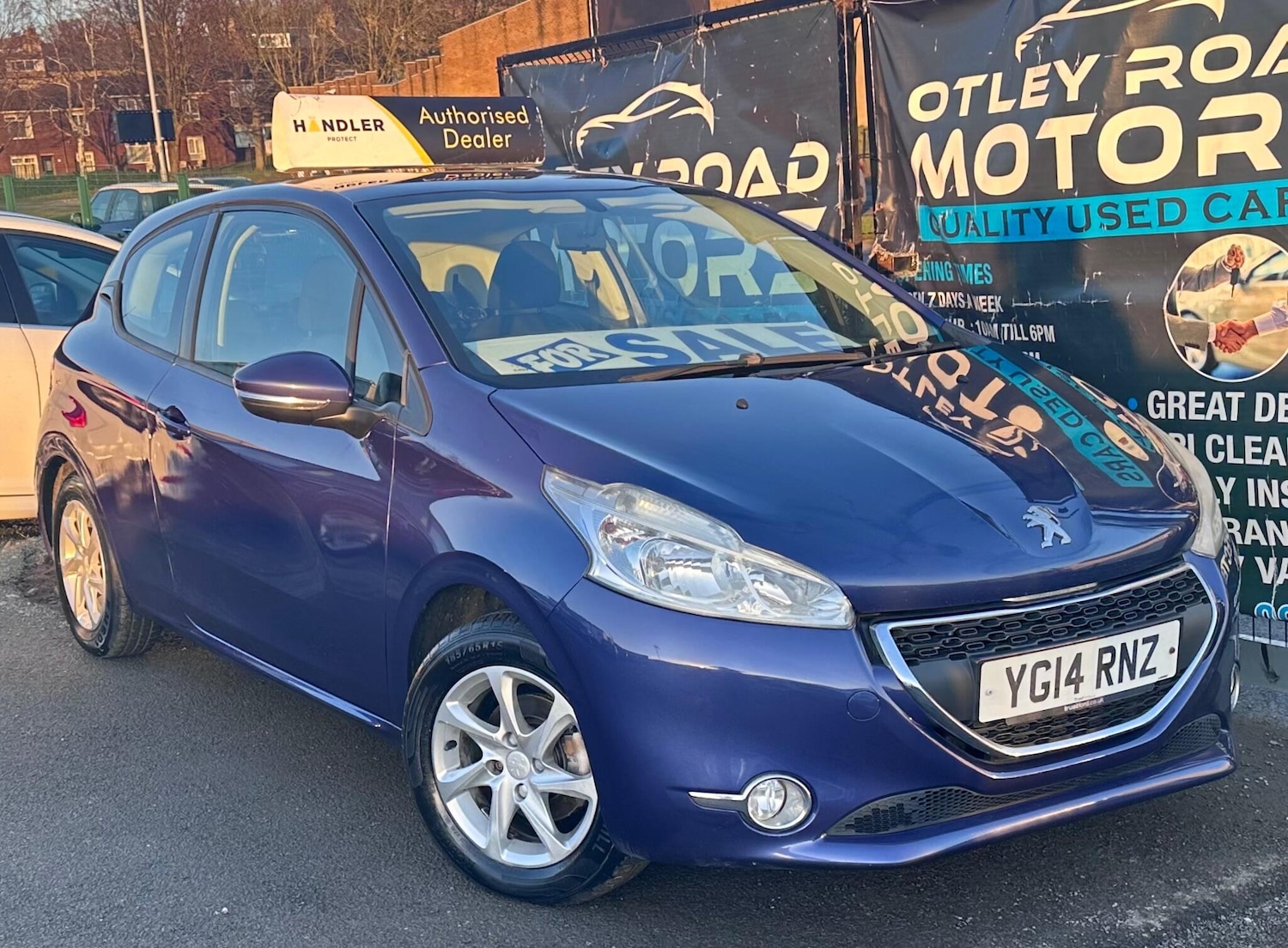 Used Peugeot 208 2014 for sale - 77229693: Photo 19
