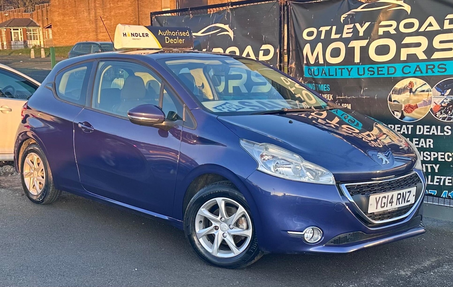 Used Peugeot 208 2014 for sale - 77229693: Photo 21