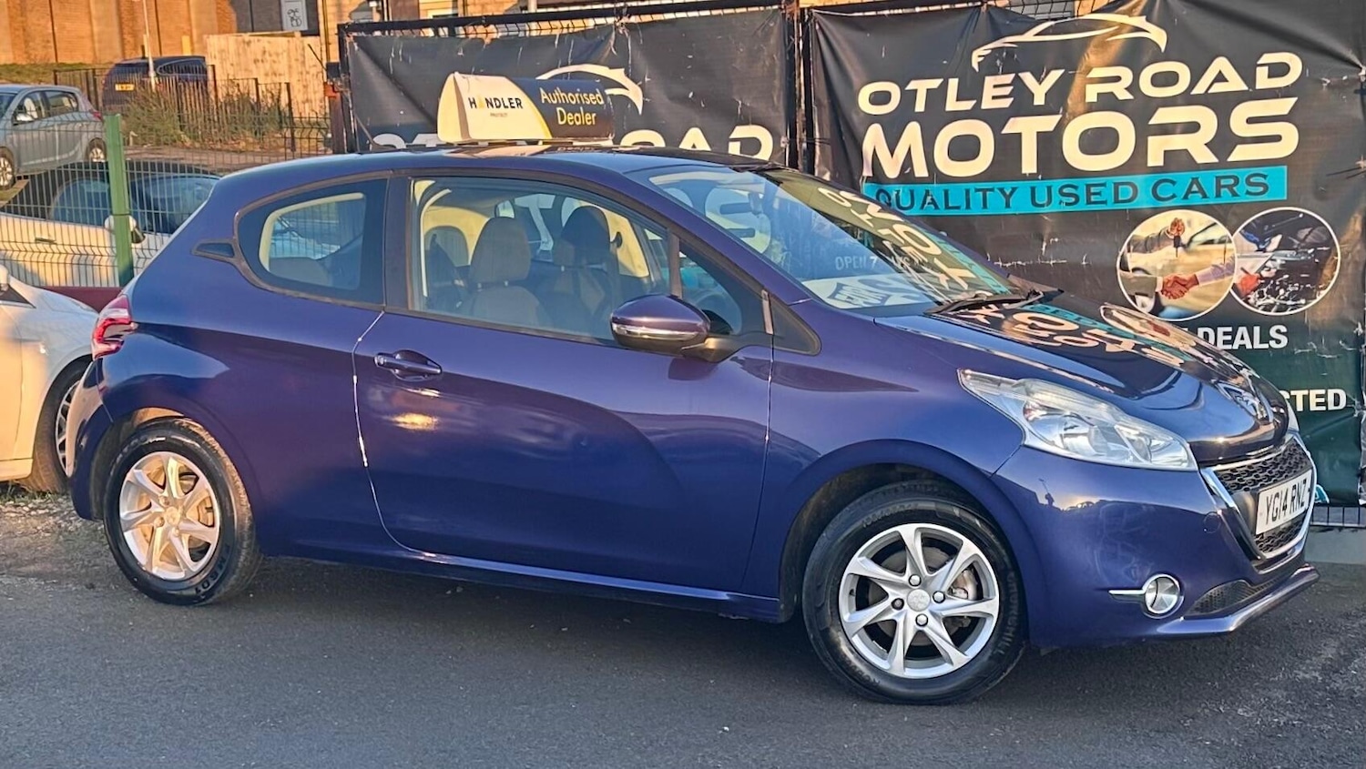 Used Peugeot 208 2014 for sale - 77229693: Photo 23
