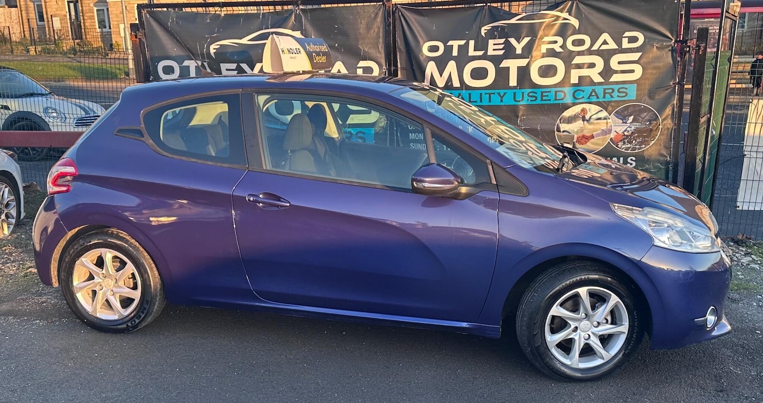 Used Peugeot 208 2014 for sale - 77229693: Photo 27