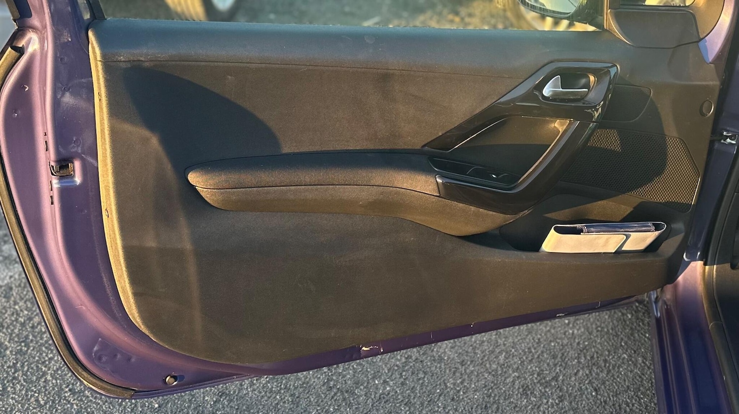 Used Peugeot 208 2014 for sale - 77229693: Photo 42