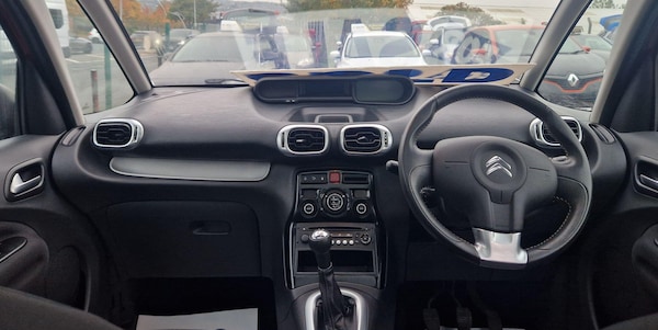 Used Citroen C3 Picasso 2017 for sale - 76325954: Photo 15