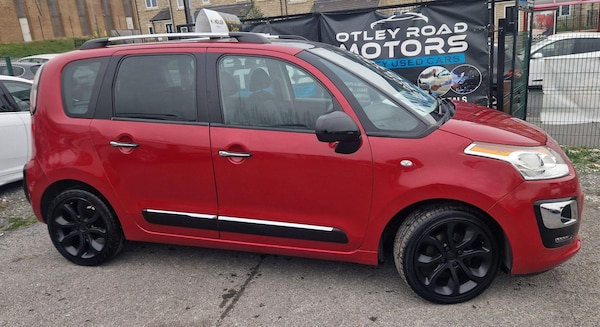 Used Citroen C3 Picasso 2017 for sale - 76325954: Photo 49