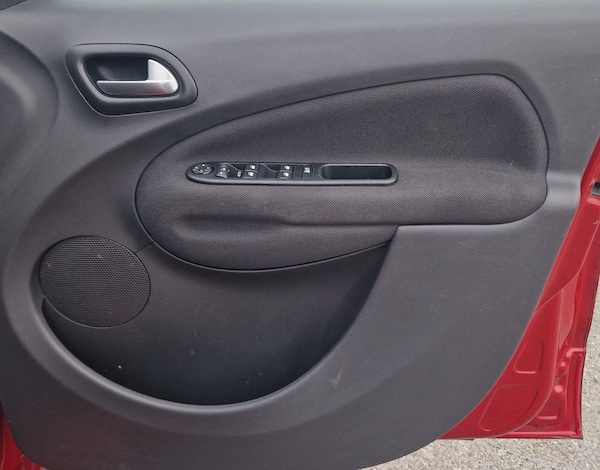 Used Citroen C3 Picasso 2017 for sale - 76325954: Photo 6