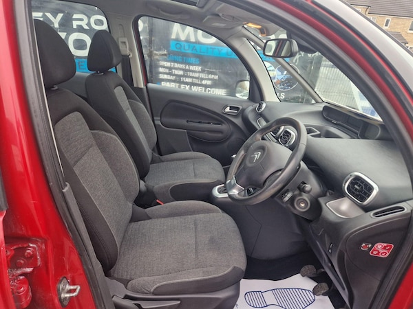 Used Citroen C3 Picasso 2017 for sale - 76325954: Photo 7