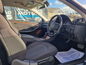 Used Mercedes-Benz CLK 2007 for sale - 76381268: Photo