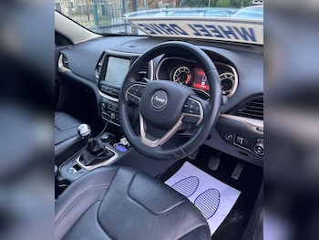 Used Jeep Cherokee 2014 for sale - 78763117: Photo