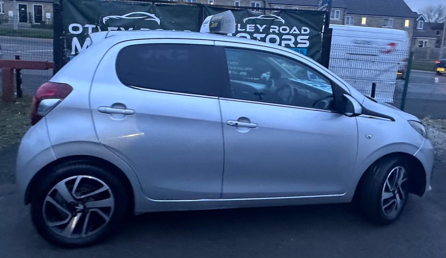 Used Peugeot 108 2014 for sale - 77345594: Photo 28