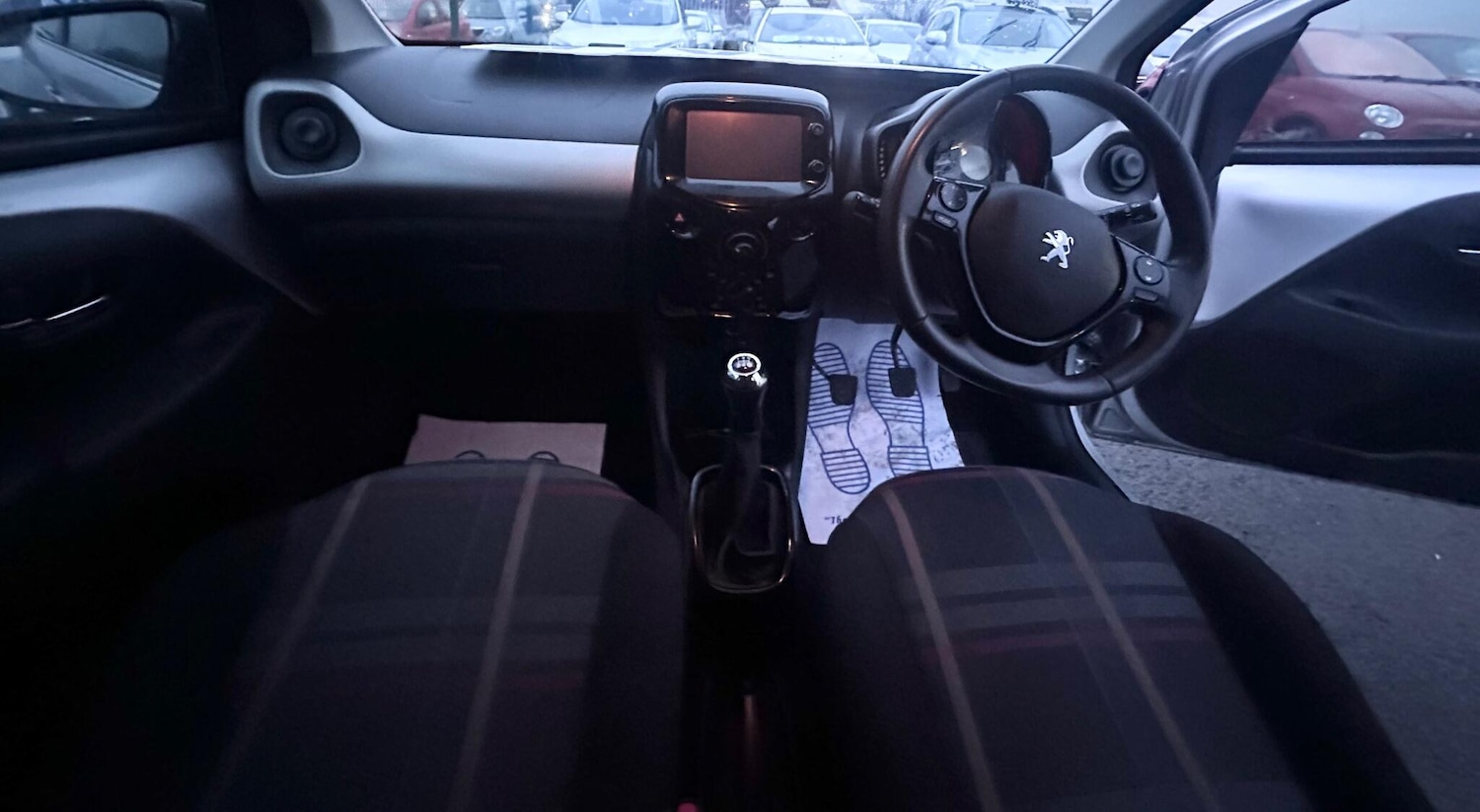 Used Peugeot 108 2014 for sale - 77345594: Photo 4