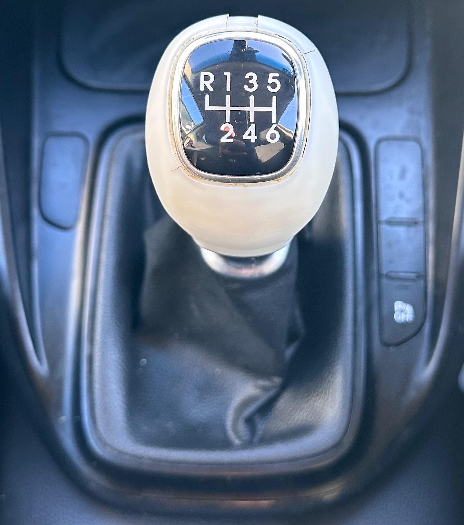 Used Kia Carens 2014 for sale - 77752895: Photo 28