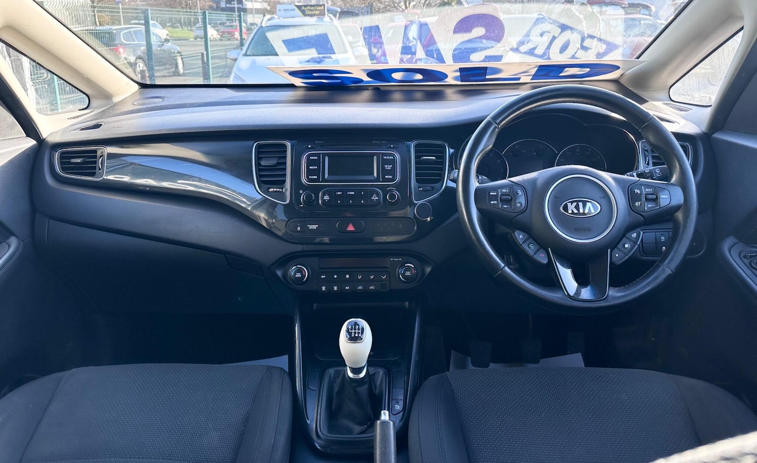 Used Kia Carens 2014 for sale - 77752895: Photo 29