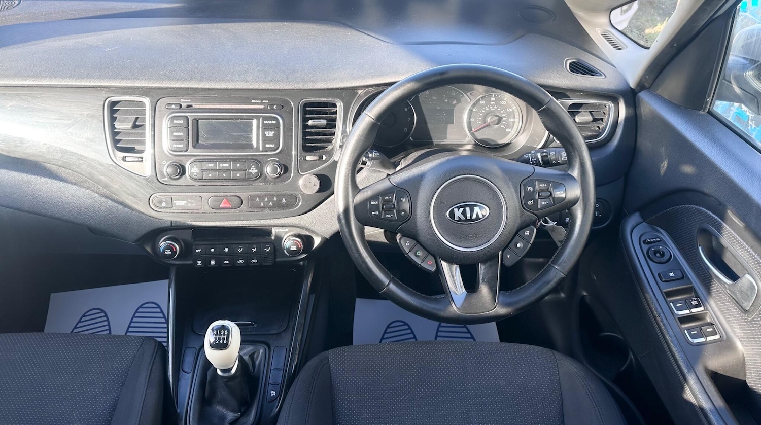 Used Kia Carens 2014 for sale - 77752895: Photo 33