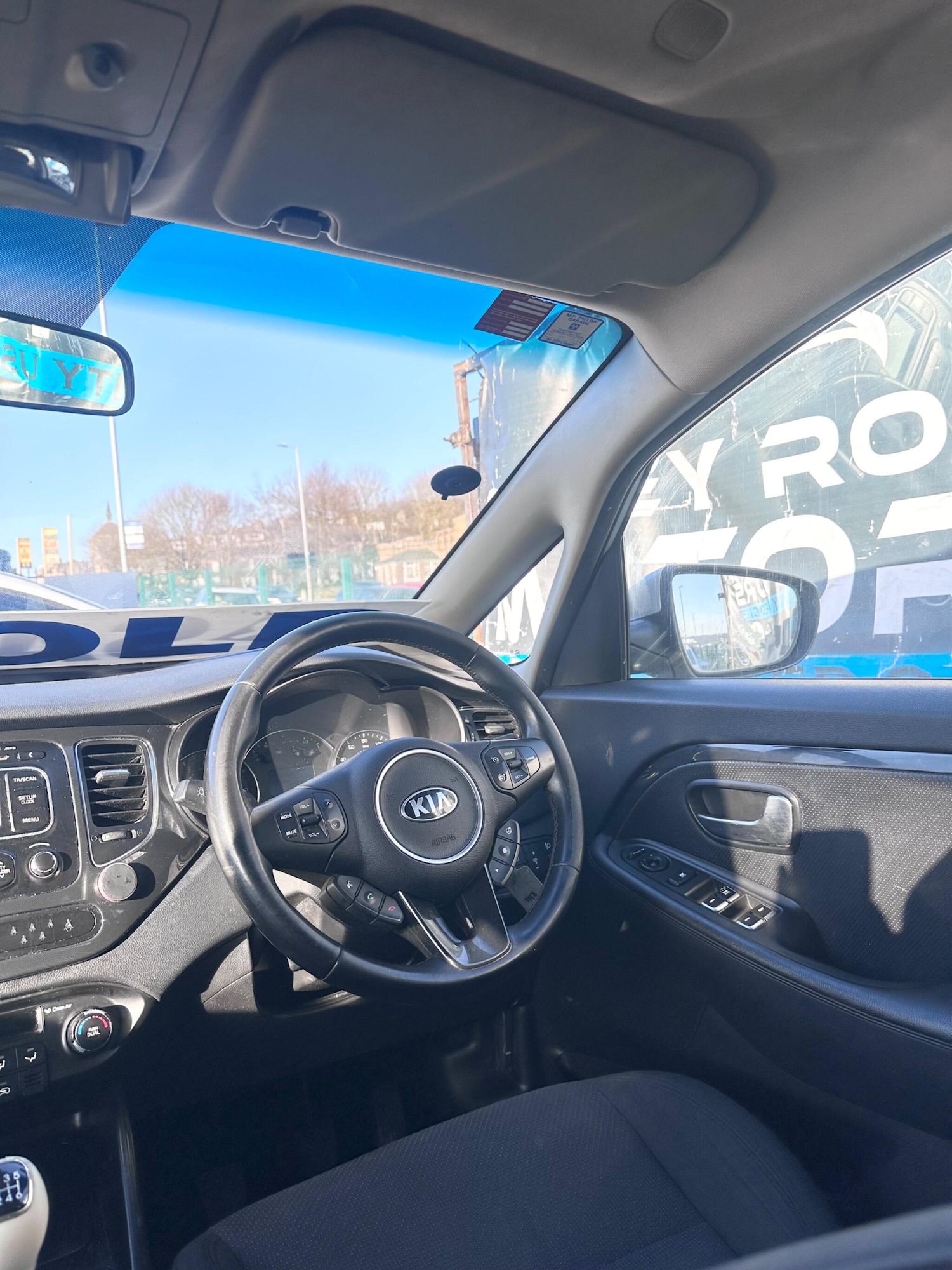 Used Kia Carens 2014 for sale - 77752895: Photo 35