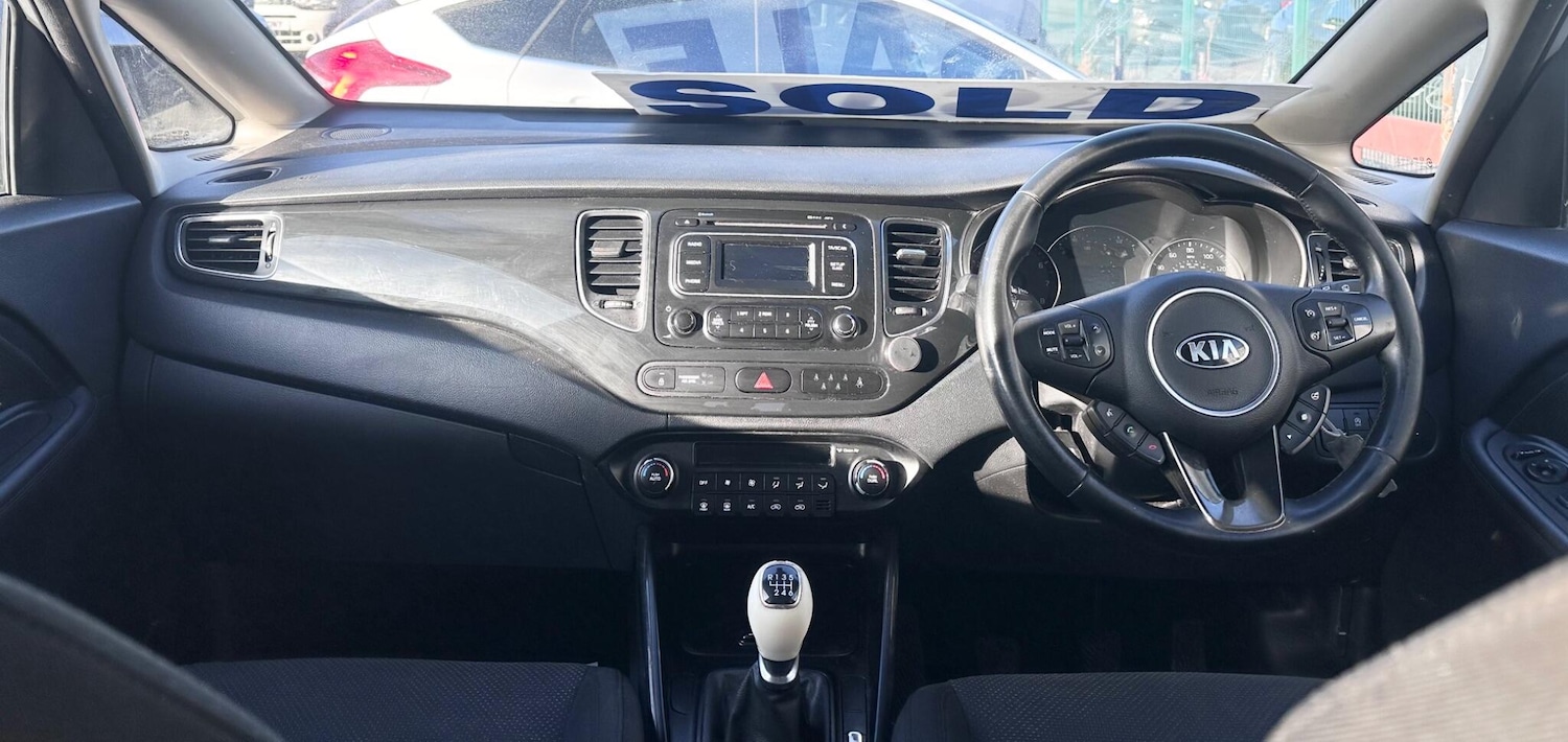 Used Kia Carens 2014 for sale - 77752895: Photo 38