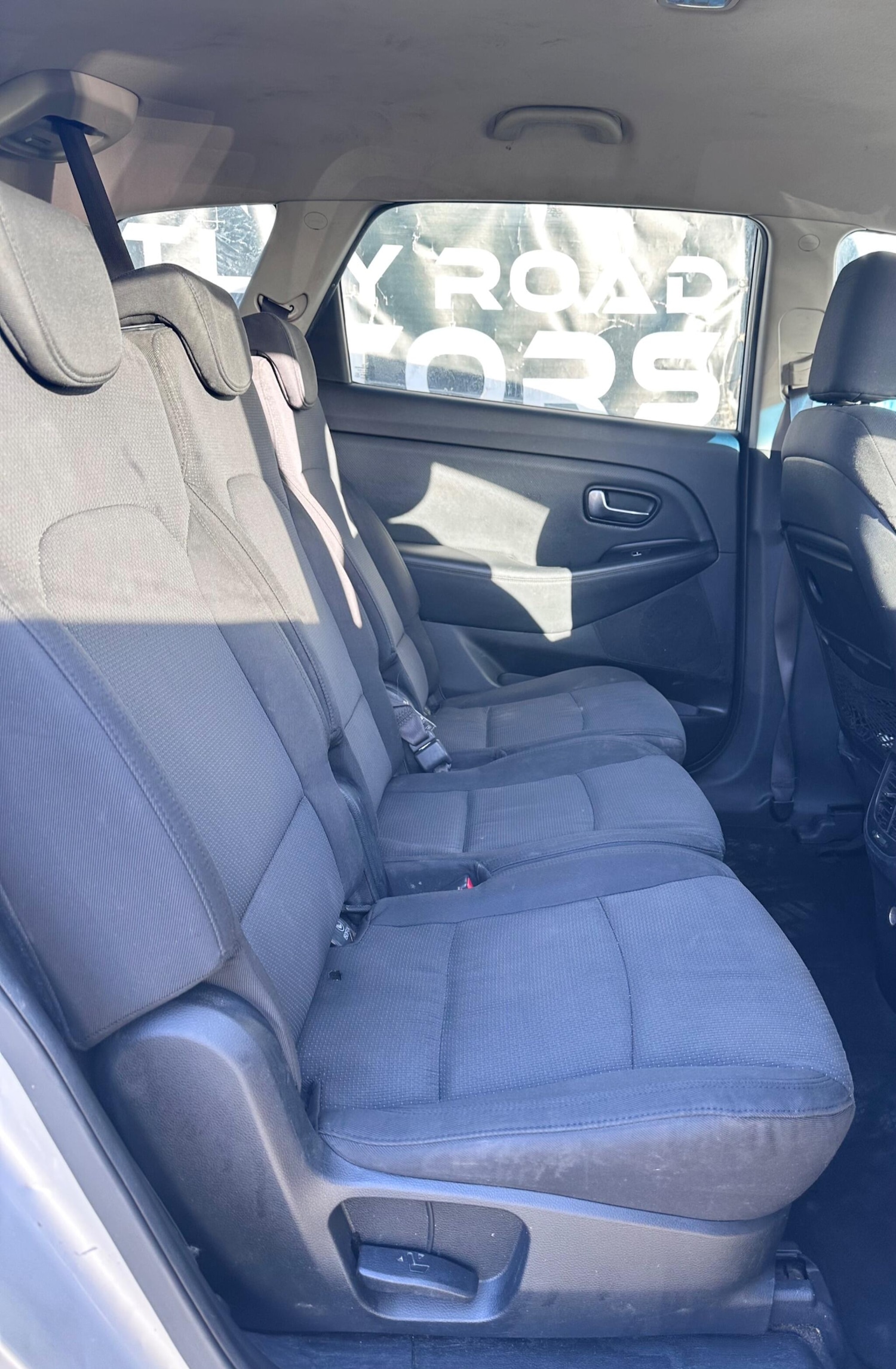 Used Kia Carens 2014 for sale - 77752895: Photo 48