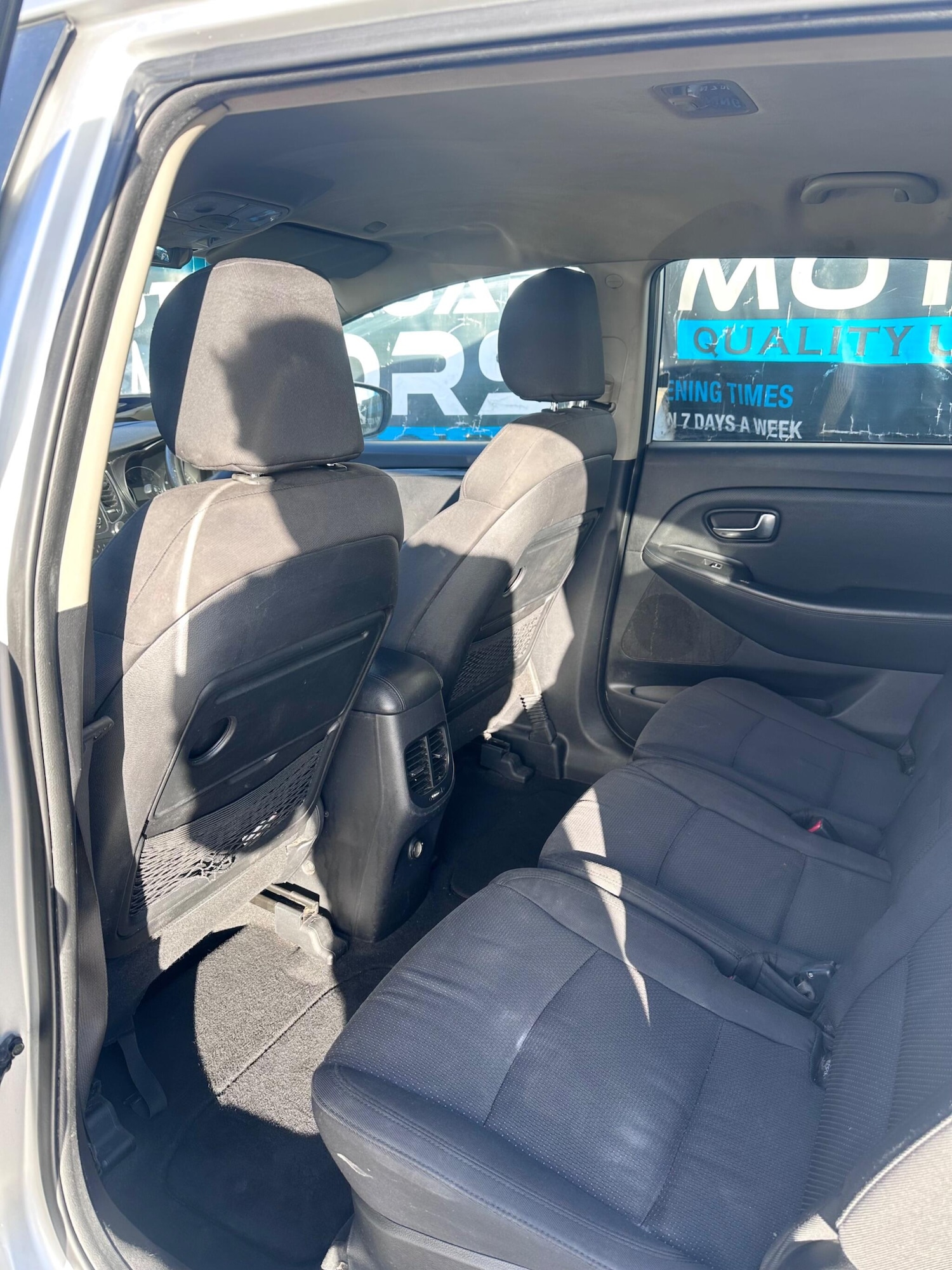 Used Kia Carens 2014 for sale - 77752895: Photo 51