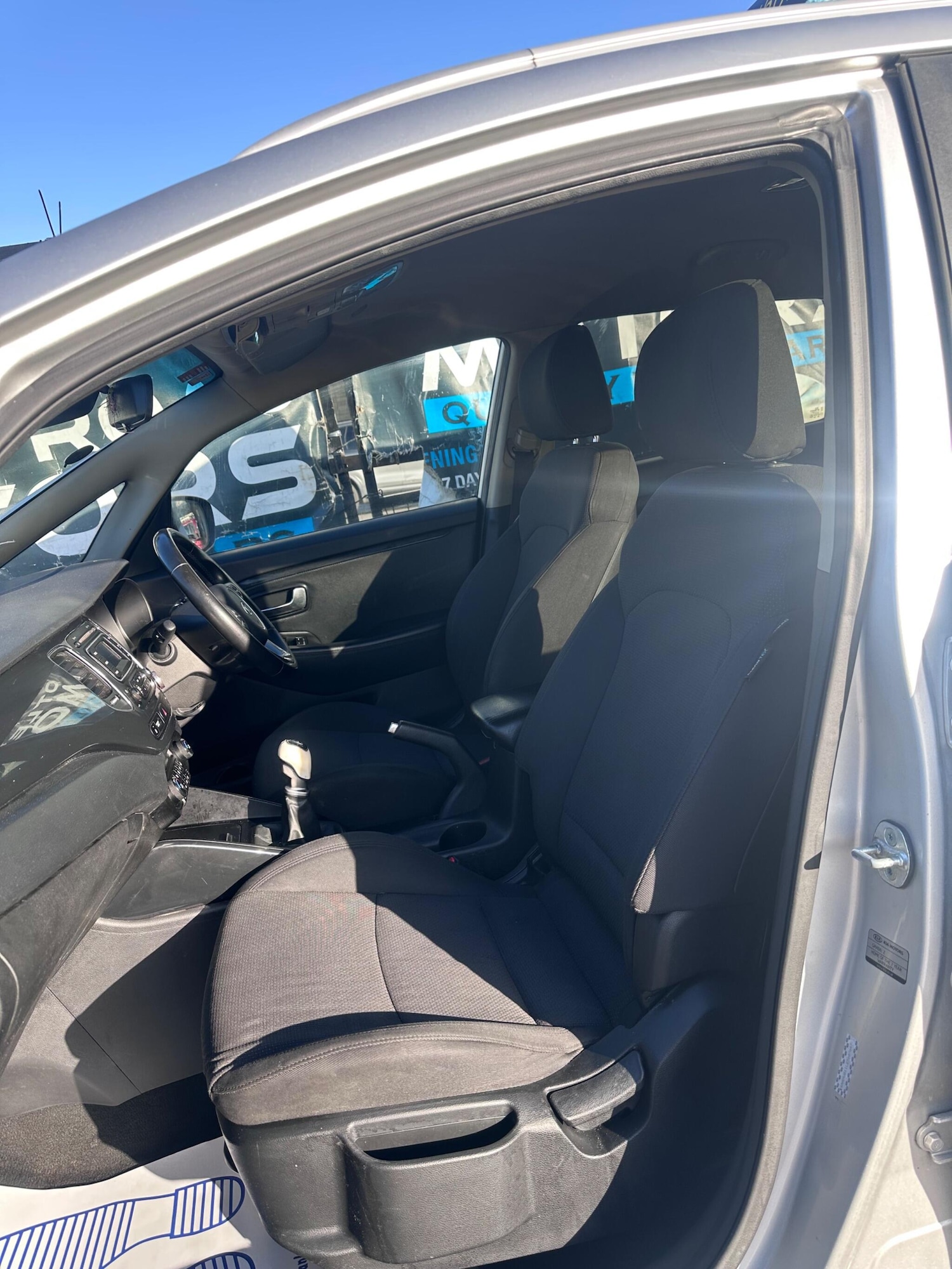 Used Kia Carens 2014 for sale - 77752895: Photo 66