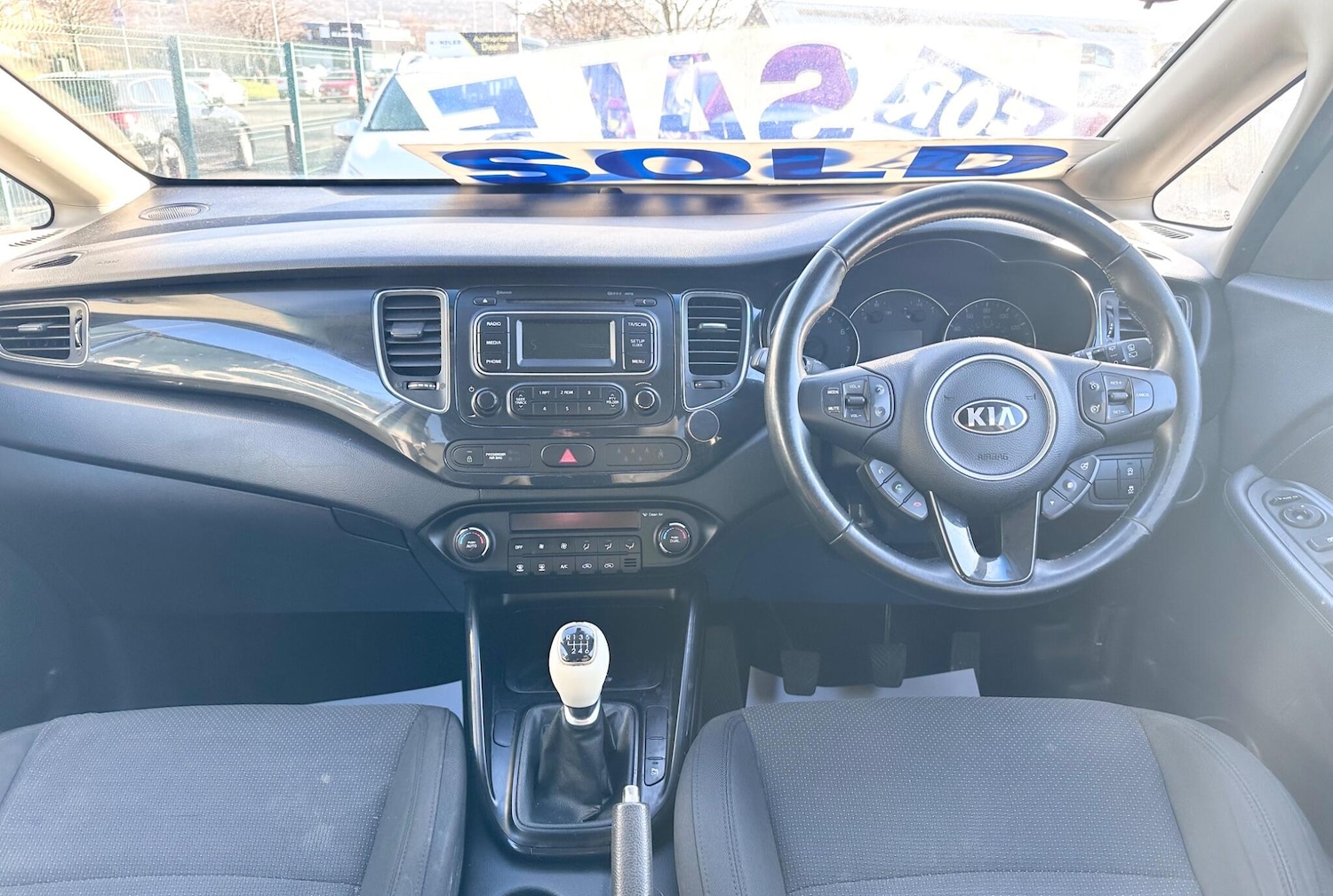 Used Kia Carens 2014 for sale - 77752895: Photo 72