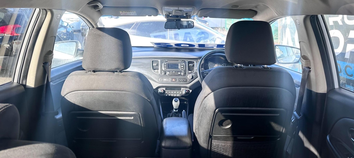 Used Kia Carens 2014 for sale - 77752895: Photo 74