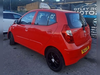 Used Hyundai i10 2012 for sale - 76042692: Photo