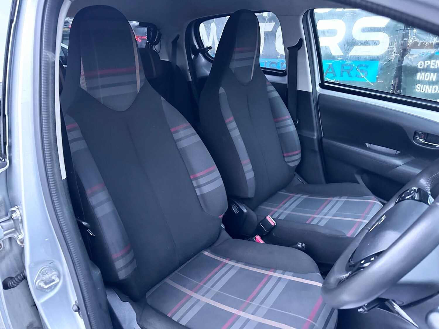 Used Peugeot 108 for sale - 77587153: Photo 25