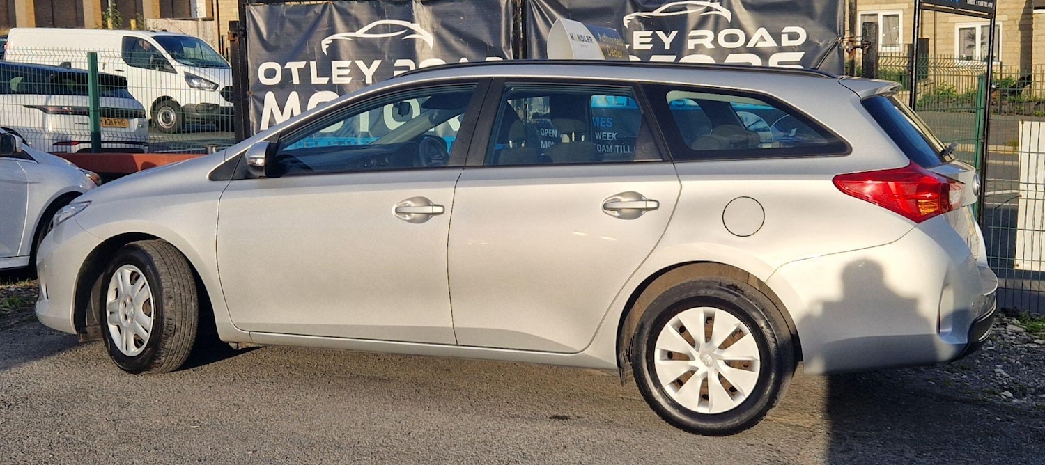 Vehicle 27