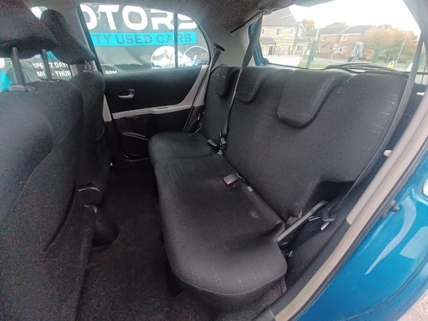 Used Toyota Yaris 2006 for sale - 76270712: Photo 15