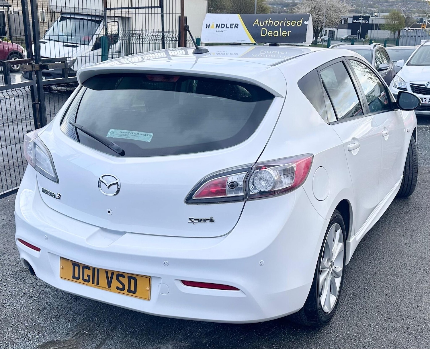 Used Mazda Mazda3 2011 for sale - 78220090: Photo 25