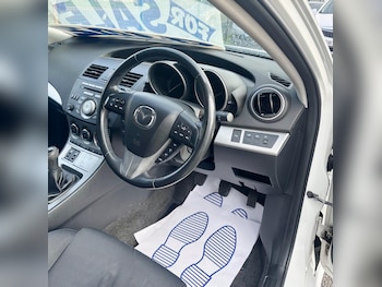 Used Mazda Mazda3 2011 for sale - 78220090: Photo