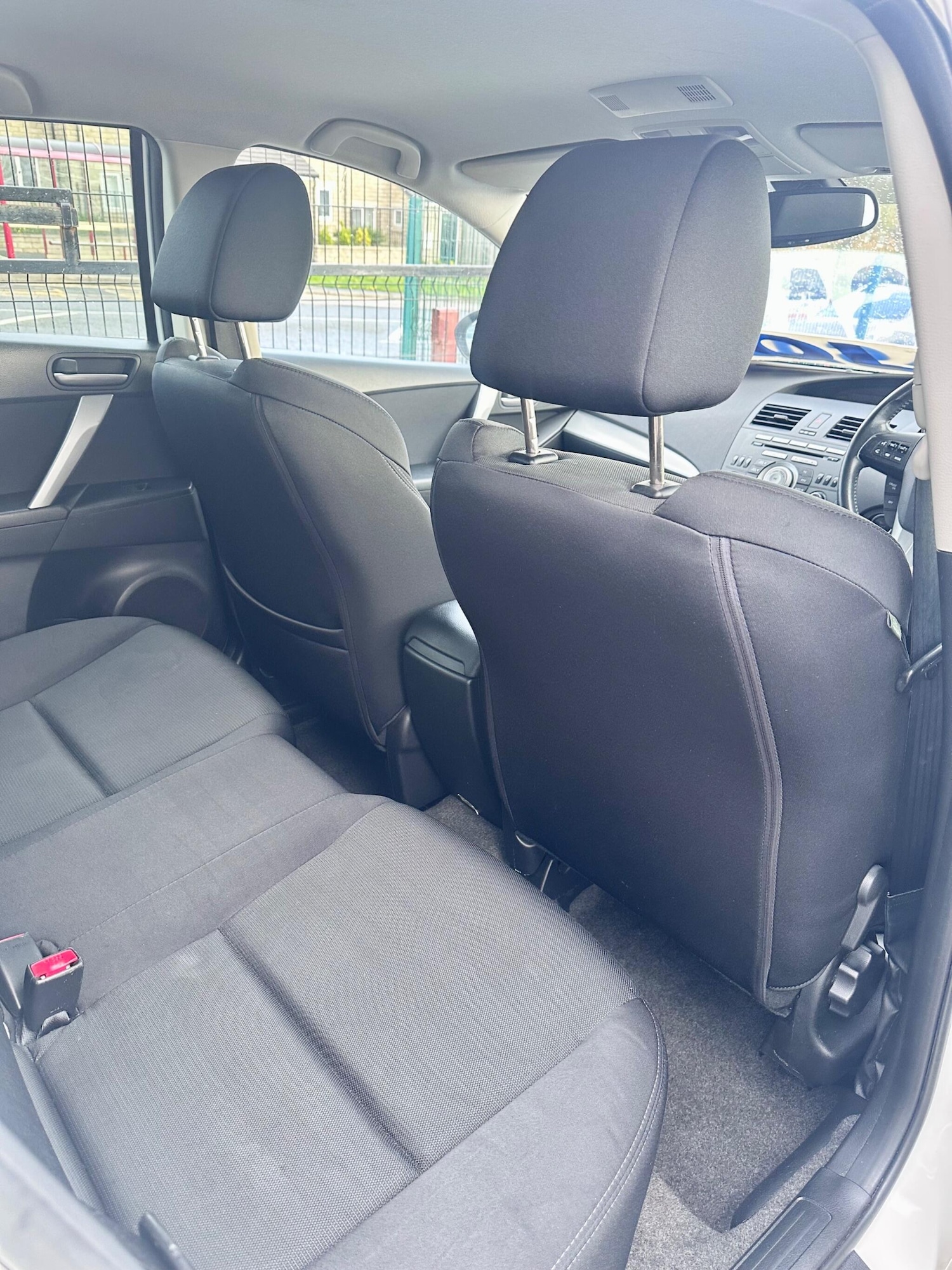 Used Mazda Mazda3 2011 for sale - 78220090: Photo 48