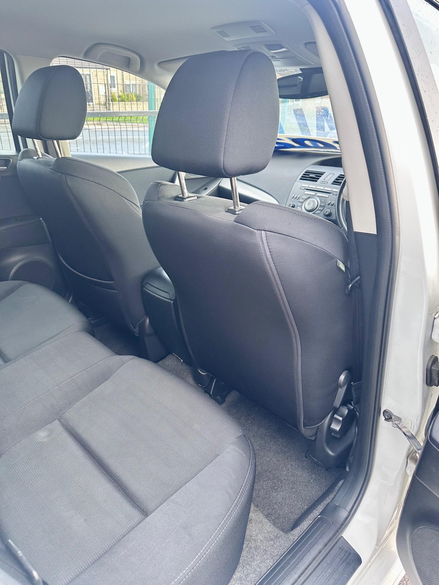 Used Mazda Mazda3 2011 for sale - 78220090: Photo 49