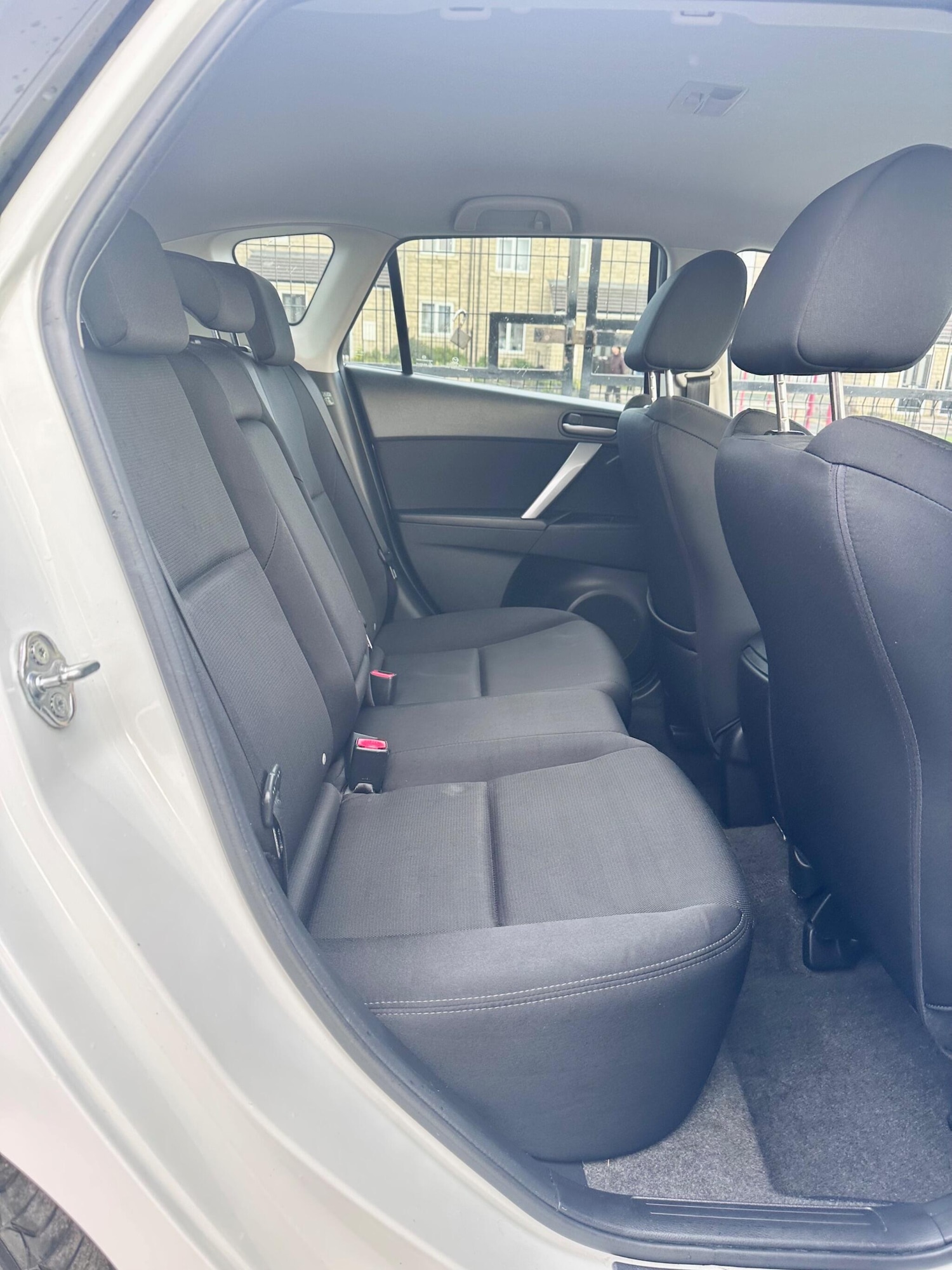 Used Mazda Mazda3 2011 for sale - 78220090: Photo 50