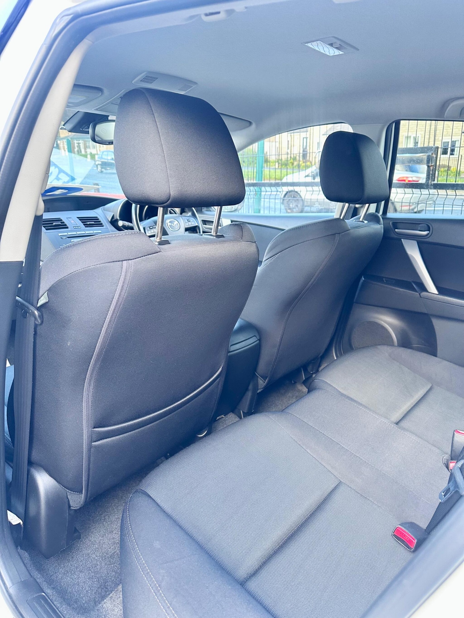 Used Mazda Mazda3 2011 for sale - 78220090: Photo 52