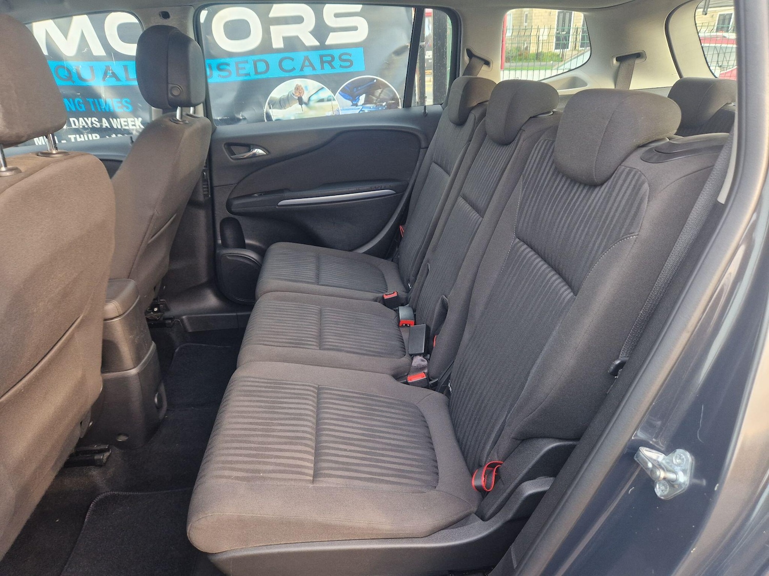 Used Vauxhall Zafira 2014 for sale - 76752656: Photo 11