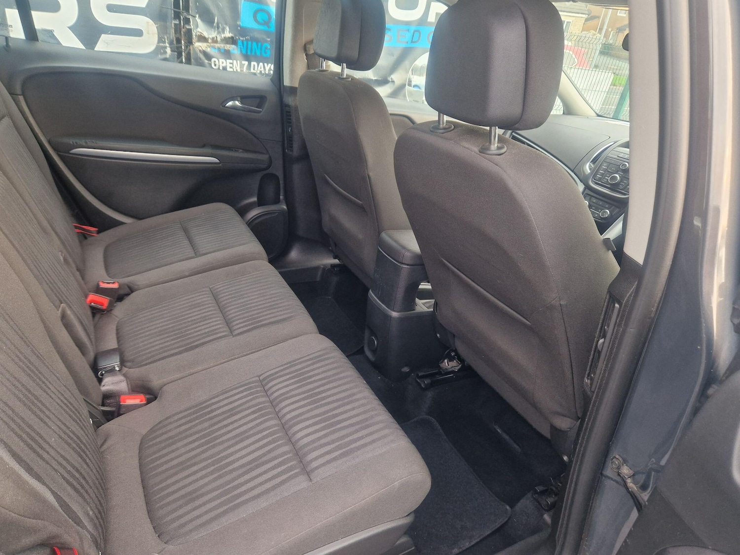 Used Vauxhall Zafira 2014 for sale - 76752656: Photo 26