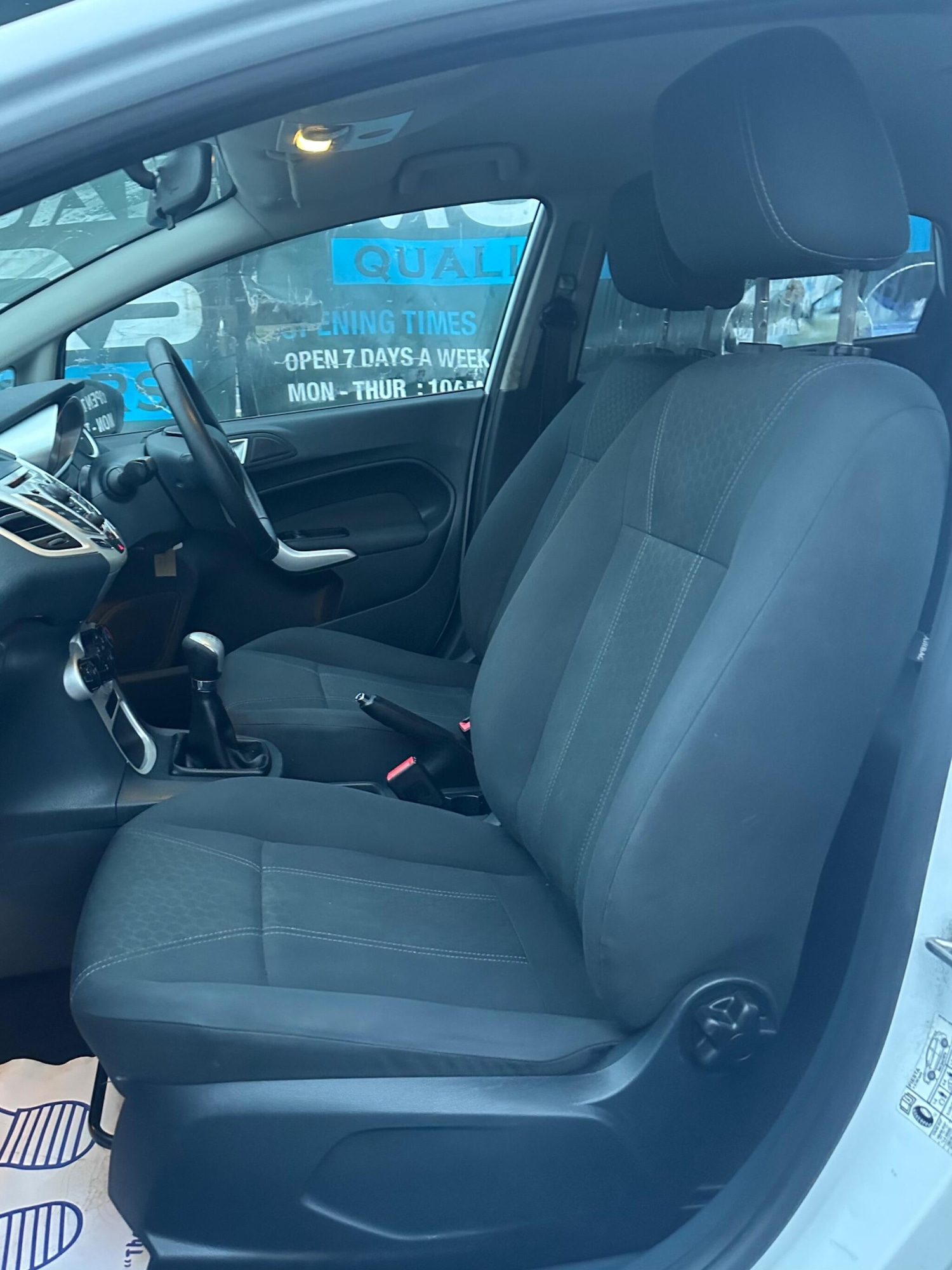 Used Ford Fiesta 2012 for sale - 77253907: Photo 15