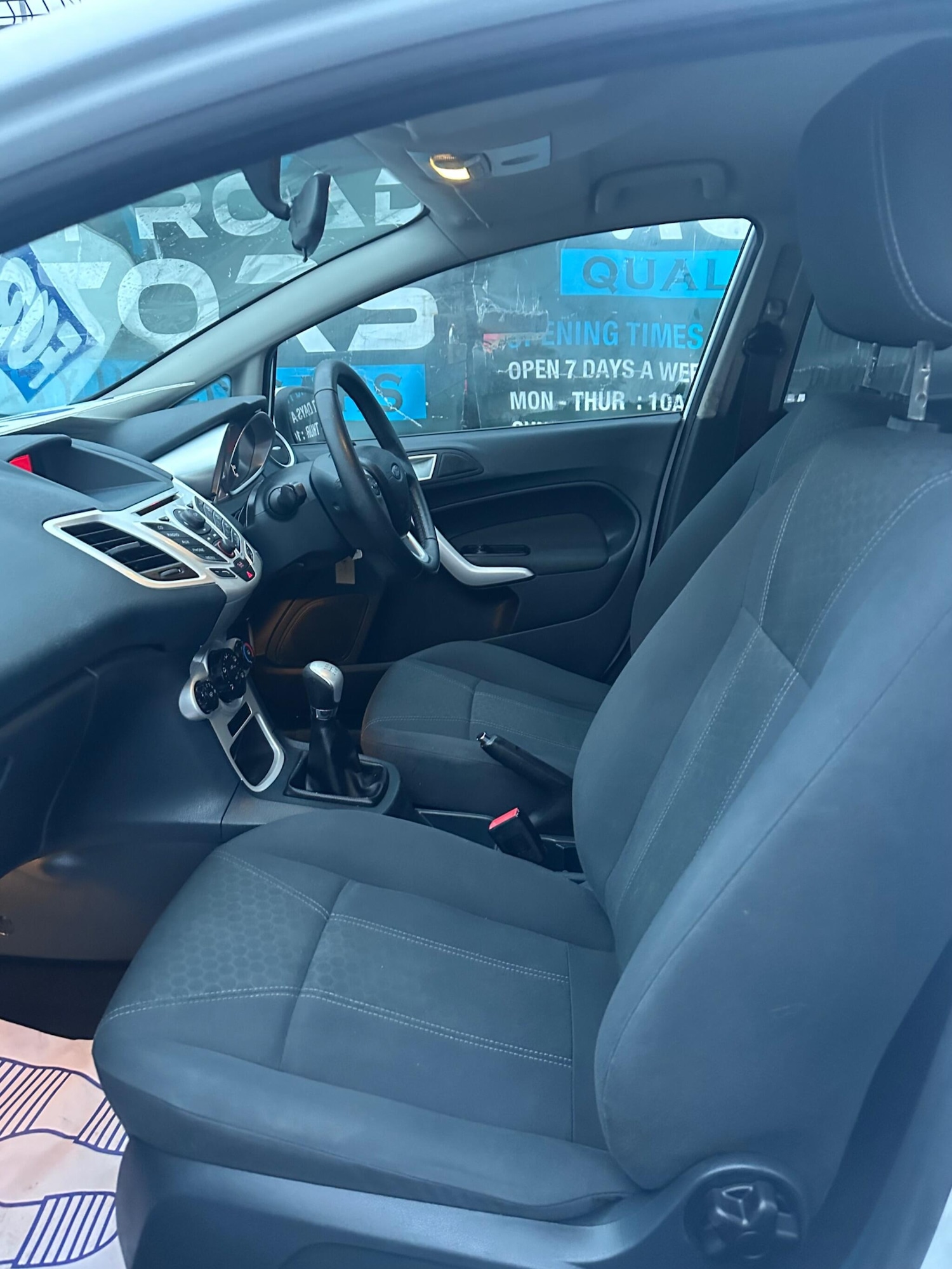 Used Ford Fiesta 2012 for sale - 77253907: Photo 8